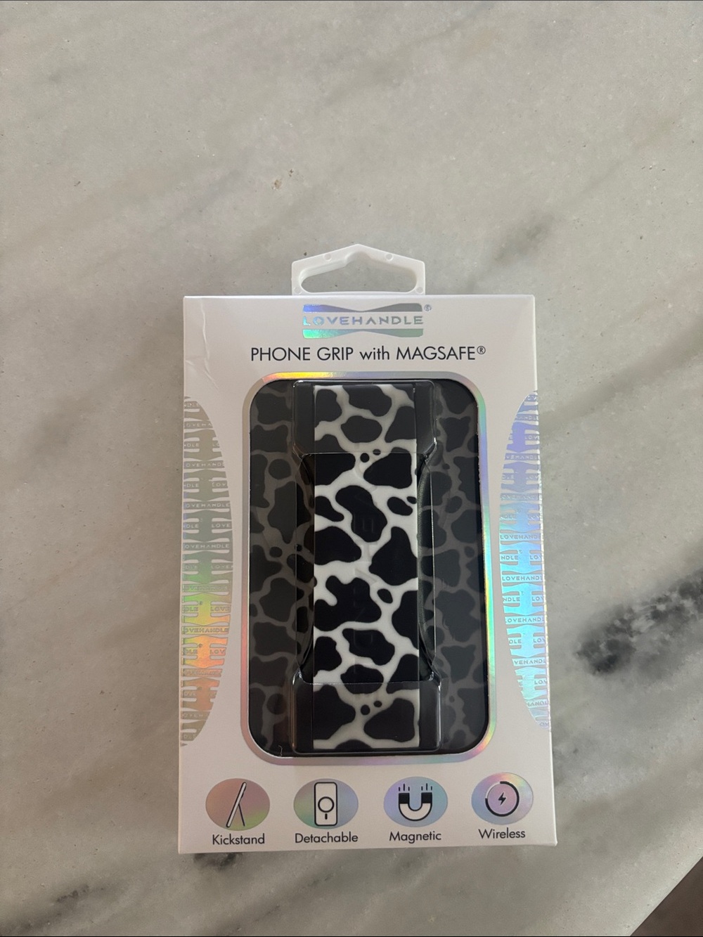 Magnetic Phone Grip with Cow Print - Black & White